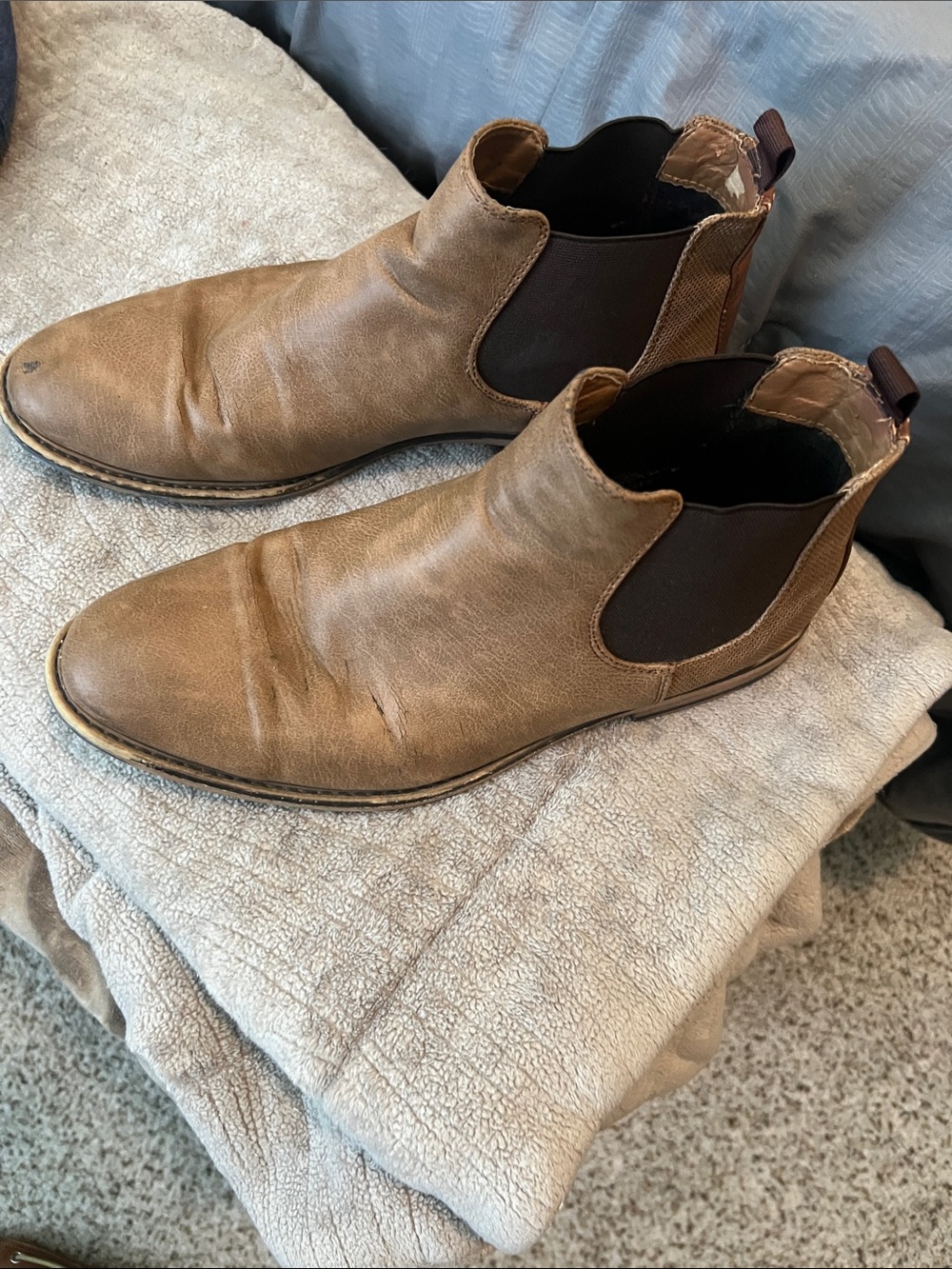 Men's Brown Chelsea Boots - Classic Slip-On Ankle Boots - Picture 4 of 7